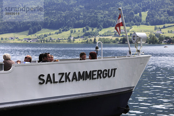 Ausflugsschiff Salzkammergut  Wolfgangsee  Salzkammergut  Oberösterreich  Österreich  Europa