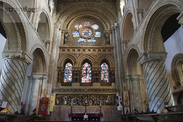 Altar der Waltham Abteikirche  Innenansicht  Waltham Abbey  Essex  England  Großbritannien