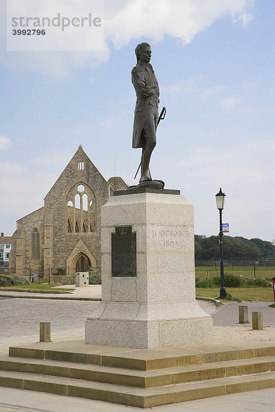 Nelson Denkmal  Old Portsmouth  Hampshire  England  Großbritannien