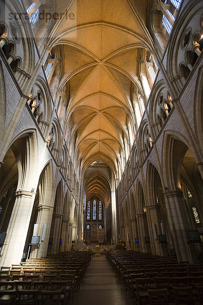 Innenansicht der Kathedrale von Truro  Cornwall  England  Vereinigtes Königreich  Europa