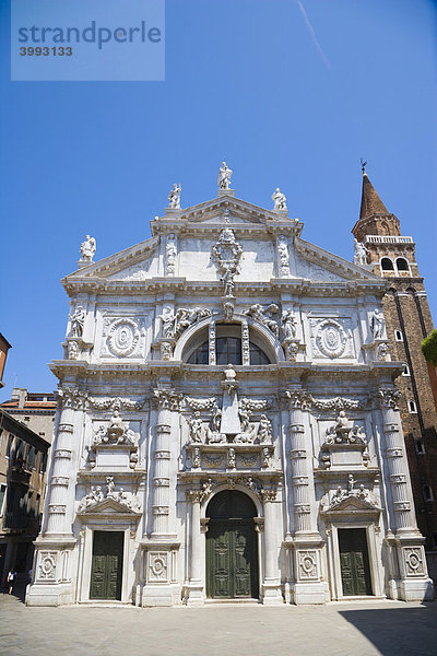 Barocke Fassade der Kirche von San Moise in der Nähe der Piazza San Marco  Markusplatz  Venedig  Italien  Europa