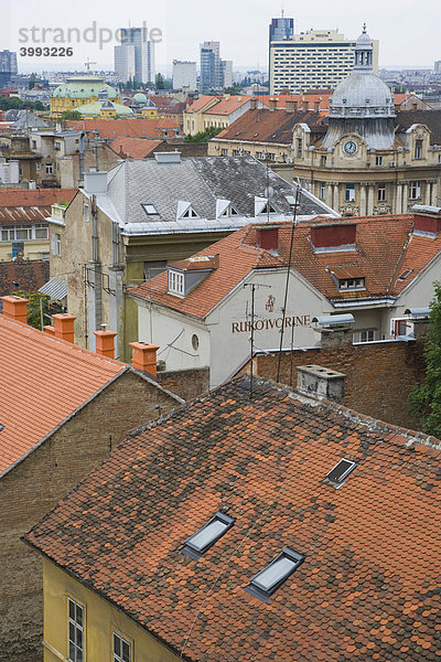 Blick auf Zagreb von der Strossmayer Promenade aus  Setaliste Strossmayera  Gornji Grad  Zagreb  Kroatien  Europa