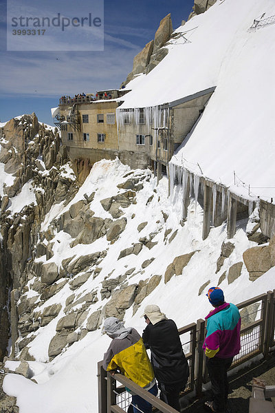 Panorama-Terrassen des Aiguille du Midi  Chamonix  Mont-Blanc-Gruppe  Alpen  Frankreich  Europa