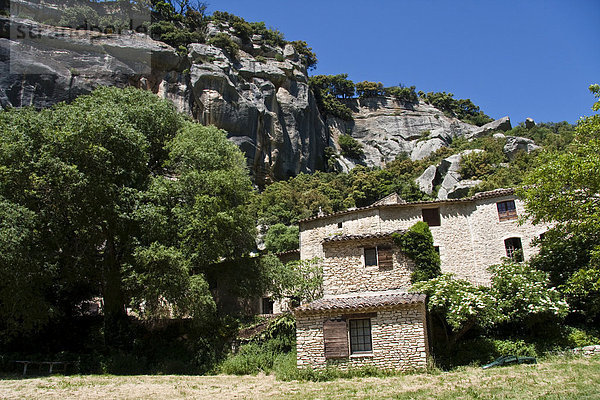 Boux  Luberon  Departement Vaucluse  Provence  Frankreich  Europa