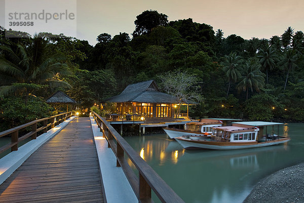 Hotel Minahasa Lagoon  Bootsanleger  Sulawesi  Indonesien  Südostasien