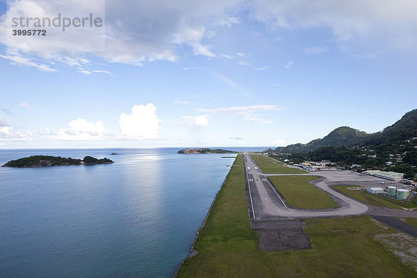 Der internationale Flughafen von Mahe  Insel Mahe  Seychellen  Indischer Ozean  Afrika