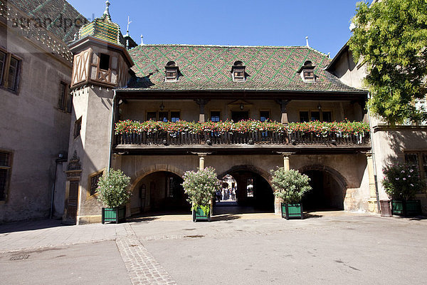 Place de l'Ancienne Douane  Altstadt von Colmar  Elsass  Frankreich  Europa