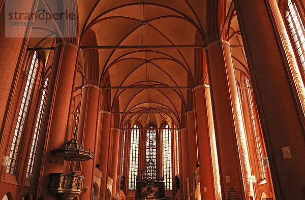 Inneraum der St. Michaelis-Kirche  Backsteingotik  1412  Lüneburg  Niedersachsen  Deutschland  Europa