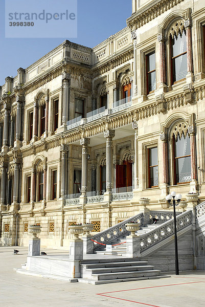 Ciragan Palace Kempinski  Luxushotel am Bosporus  Bogazici  Besiktas Viertel  Istanbul  Türkei