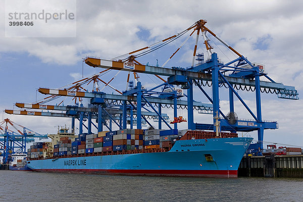 Containerschiff Maersk Gironde am Containerterminal in Bremerhaven  Deutschland