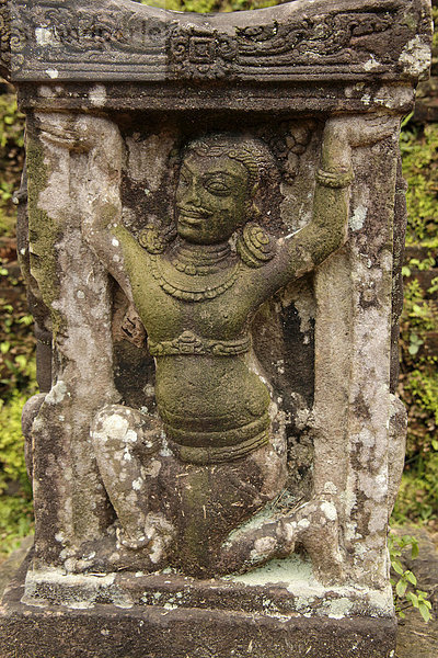 Statue in der Tempelstadt My Son bei Hoi An  UNESCO Weltkulturerbe  Zentralvietnam  Vietnam  Asien