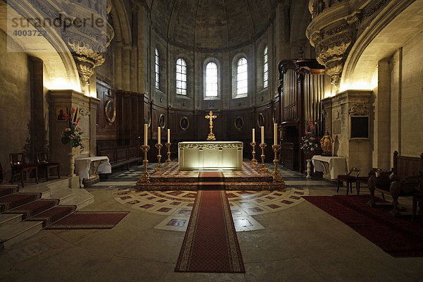 Altar in der Kathedrale Notre-Dame-des-Doms in Avignon  Provence  Frankreich  Europa