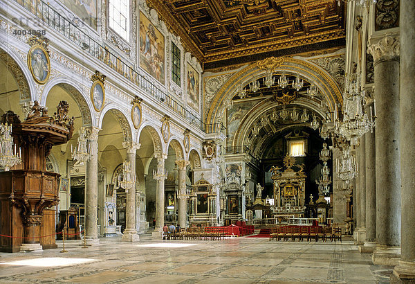 Hauptschiff  Altar  Basilika Santa Maria in Aracoeli  Rom  Latium  Italien  Europa