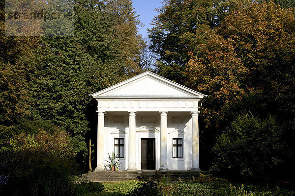 Pavillon im Georgengarten  Dessau-Wörlitzer Gartenreich  Dessau  Sachsen-Anhalt  Deutschland  Europa