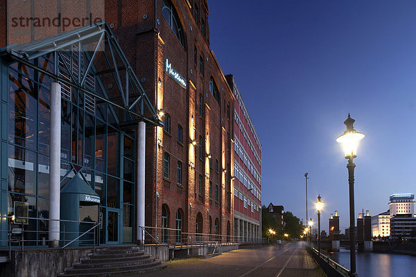 Museum für Stadtgeschichte  Innenhafen  Duisburg  Ruhrgebiet  Nordrhein-Westfalen  Deutschland  Europa