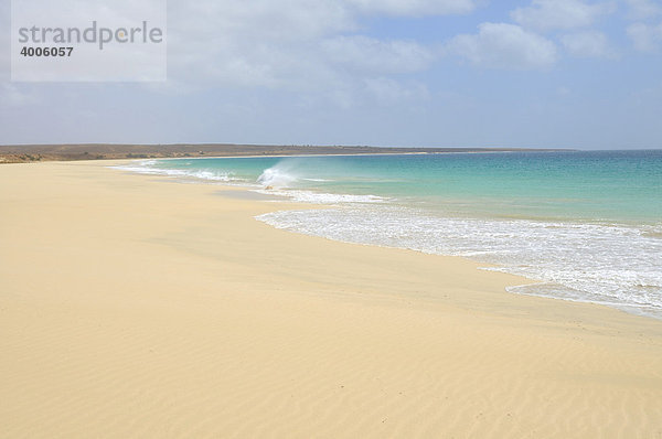 Sandstrand Praia de Santa Monica  Insel Boa Vista  Kapverdische Inseln  Kap Verde  Afrika
