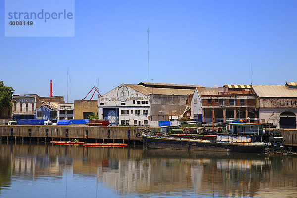 Hafen von La Boca  Buenos Aires  Argentinien