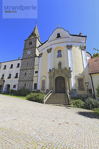 Klosterkirche des Zisterzienserklosters Frauenthal bei Creglingen  Main-Tauber-Kreis  Baden-Württemberg  Deutschland  Europa