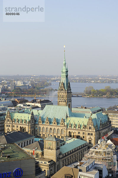Rathaus von Hamburg  Deutschland  Europa