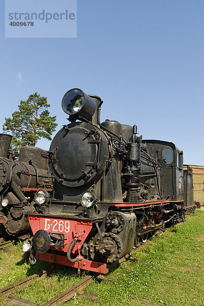 Alte Schmalspur-Dampflok Gr-269  Schmalspur-Eisenbahn-Museum in Pereslavl-Zalessky  Russland