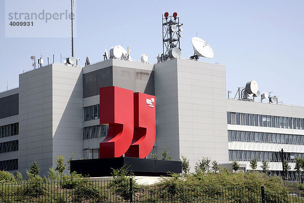 Zentrale  Hauptverwaltung und Sendezentrum der RTL Group  Radio Television Luxembourg  in Luxemburg  Europa