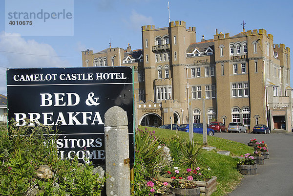 Camelot Castle  King Arthur's Hotel  Bed and Breakfast  Tintagel  Nordküste Cornwall  England  Großbritannien