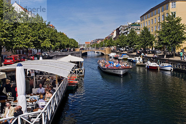 Kanal im Stadtteil Christianshavn  Kopenhagen  Dänemark  Skandinavien  Europa