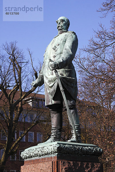 Bismarck-Statue  Bismarck-Denkmal im Kieler Hiroshimapark  Kiel  Schleswig-Holstein  Deutschland