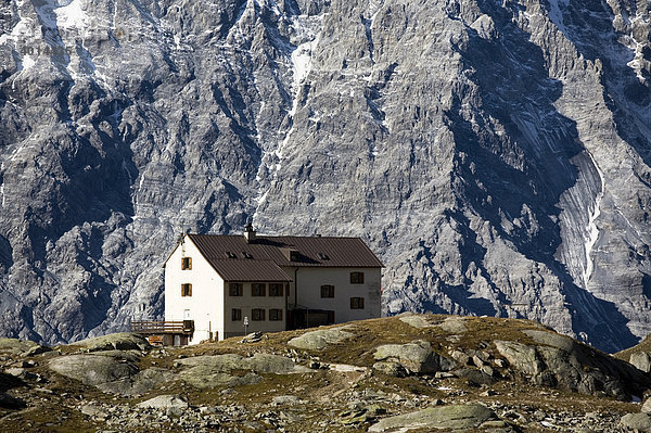 Düsseldorferhütte  Ortlergruppe  Nationalpark Stilfserjoch  Südtirol  Italien  Europa