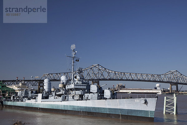 Die USS Kidd  ein Zerstörer aus dem Zweiten Weltkrieg  Teil des USS Kidd Veterans Memorial and Museum Kriegsmuseums  Baton Rouge  Louisiana  USA  Nordamerika