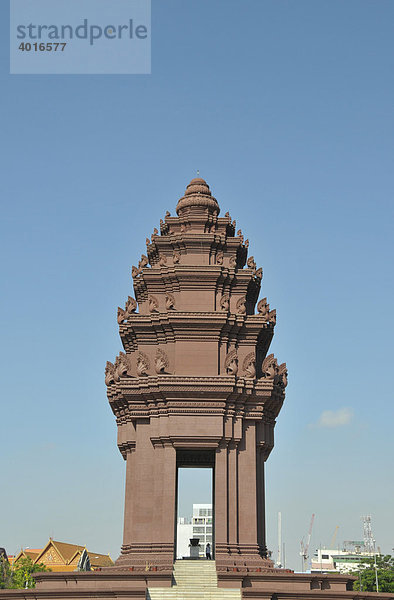 Unabhängigkeitsdenkmal  auch Siegesdenkmal  in Phnom Penh  Kambodscha  Asien