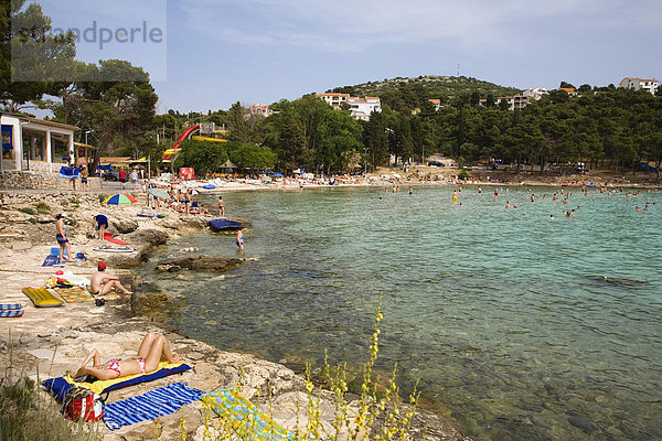 Strand von Slanica  Insel Murter  Kroatien  Adria  Mittelmeer  Europa