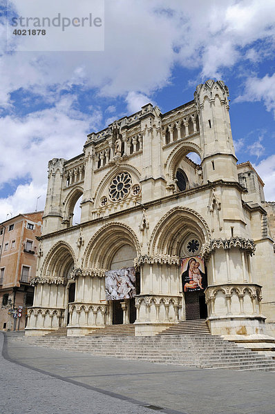 Kathedrale  Fassade  Altstadt  Cuenca  Kastilien La Mancha  Spanien  Europa