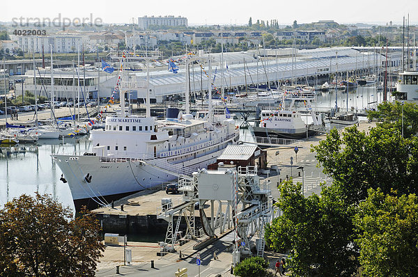 Museum Maritime  Seefahrtsmuseum  Museumsschiff  Hafen  La Rochelle  Poitou Charentes  Frankreich  Europa