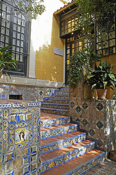 Eingang  Treppe  azulejos  spanische Kacheln  Museo Joaquin Sorolla  Museum  ehemaliges Wohnhaus  Madrid  Spanien  Europa