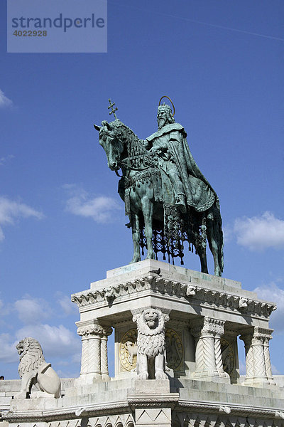 Statue vom König Hl. Stephan  Budapest  Ungarn  Europa