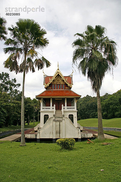 Haus  Wat Yansangwararam  buddhistische Tempelanlage  Region Chonburi  Thailand  Asien