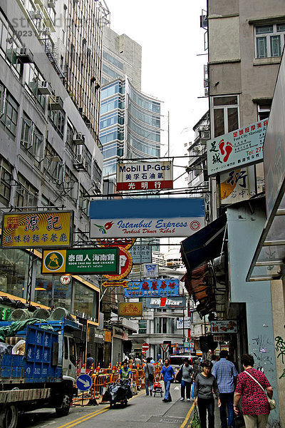 Straße in Kowloon  Hong Kong  China  Asien
