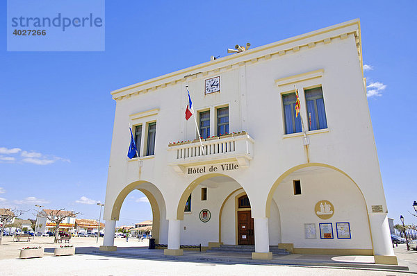 Rathaus  Hotel de Ville  Les Saintes-Maries-de-la-Mer  Camargue  Bouches-du-Rhone  Provence-Alpes-Cote d'Azur  Südfrankreich  Frankreich  Europa