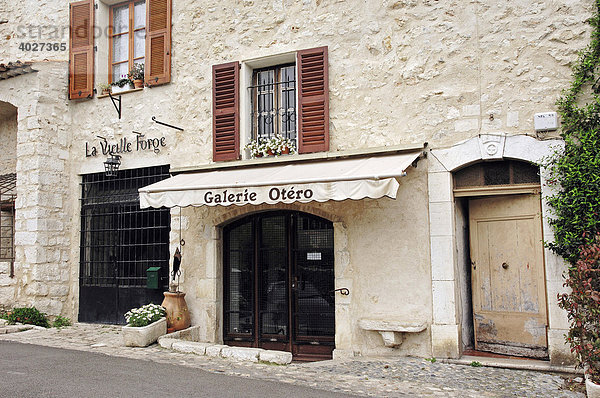 Geschäft  Saint-Paul de Vence  Alpes-Maritimes  Provence-Alpes-Cote d'Azur  Südfrankreich  Frankreich  Europa