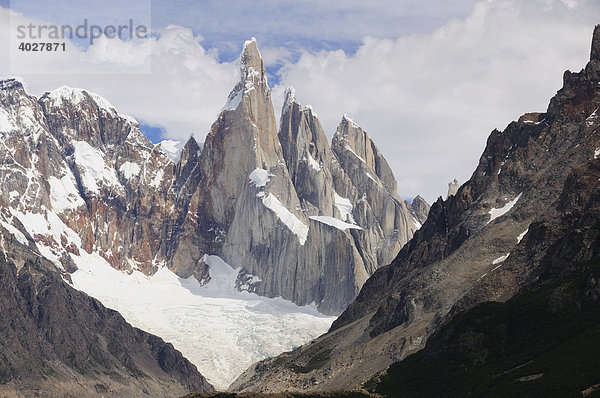 Cerro Torre  Granitberg  3133m  Nationalpark Los Glaciares  Patagonien  Argentinien  Südamerika