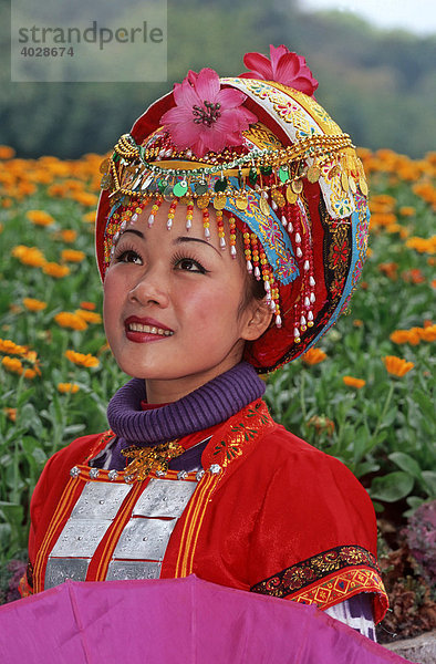 Zhuang Mädchen  ethnische Minderheit  Guilin  Guangxi  China  Asien