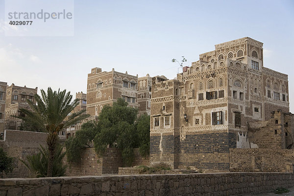 Stadtgarten  Lehmbauten  Altstadt  Sana'a  Unesco Weltkulturerbe  Jemen  Naher Osten