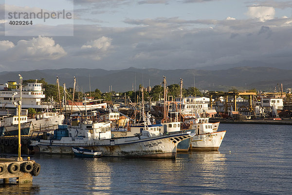 Hafenstadt und Fährort Cumana  Isla Margarita  Karibik  Venezuela  Südamerika