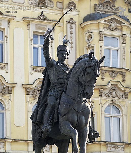 'Statue von König Josip auf dem Ban-Jelač