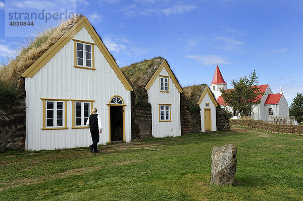 Museumshof Glaumbaer  Torfhof  Freilichtmuseum  Grassoden-Hof  Torfwände  Grasdächer  Holzfassade  Island  Europa