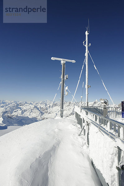 Vom Gipfel des Klein Matterhorn  Zermatt  Wallis  Schweiz  Europa