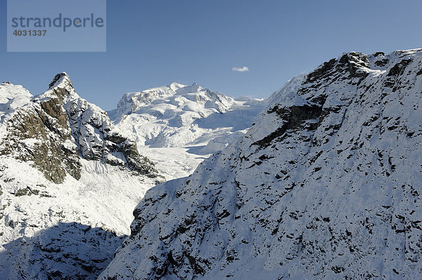 Vom Trockenen Steg auf den Gorner Gletscher  Zermatt  Wallis  Schweiz  Europa