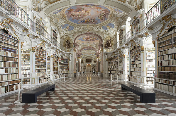 Größte Klosterbibliothek der Welt im Benediktinerstift Admont  Steiermark  Österreich  Europa