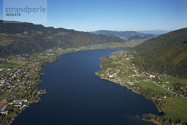 Ossiacher See  rechts Stift Ossiach  Luftaufnahme  Kärnten  Österreich  Europa